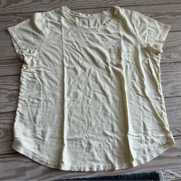 Old navy sunshine tshirt size l - Picture 1 of 3